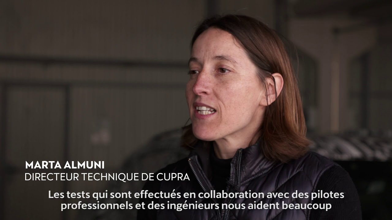 Deux pilotes professionnels au volant de la CUPRA Formentor