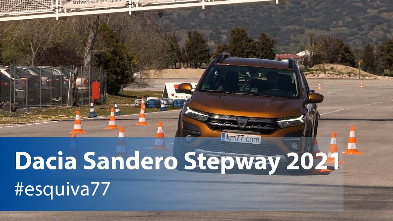 Dacia Sandero Stepway 2021 - Maniobra de esquiva y eslalon | Km77.com
