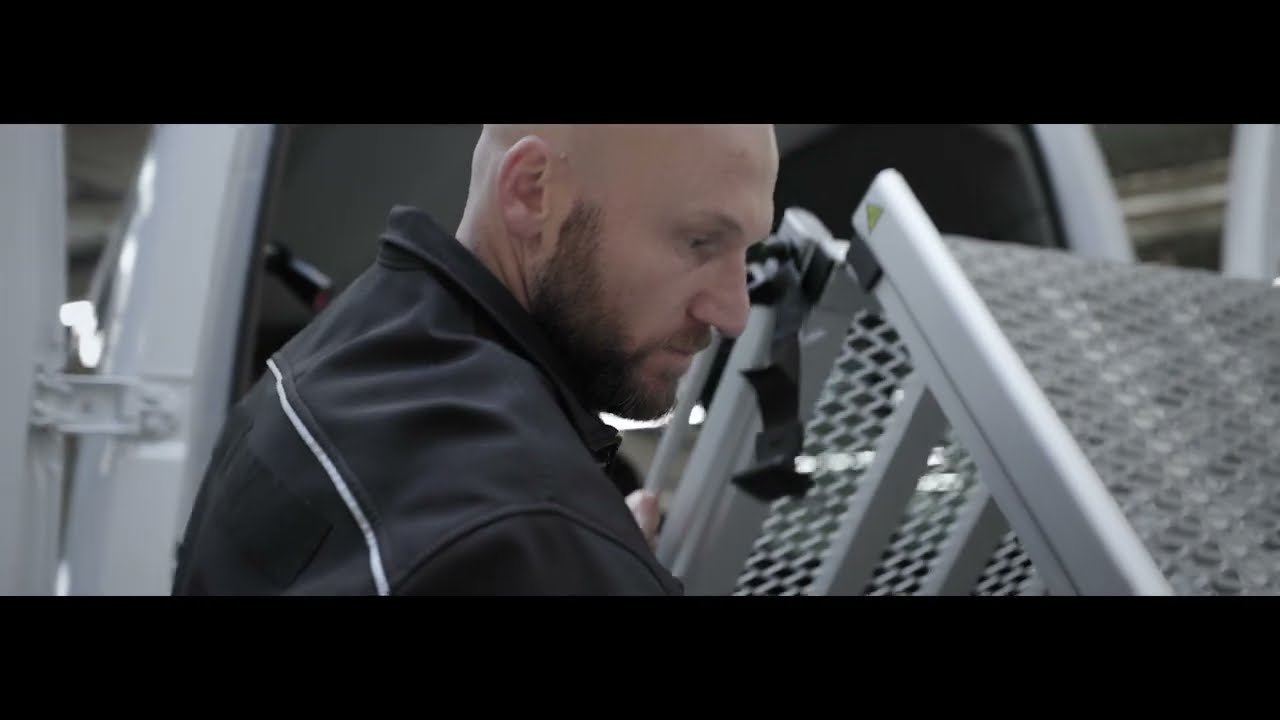 Renault Group, des voitures adaptées aux personnes en situation de handicap | Renault Group