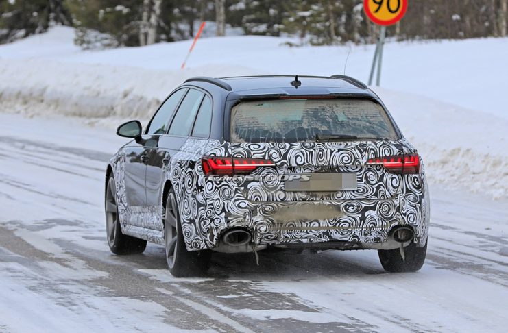Face arrière de l'Audi RS4 Face lifte