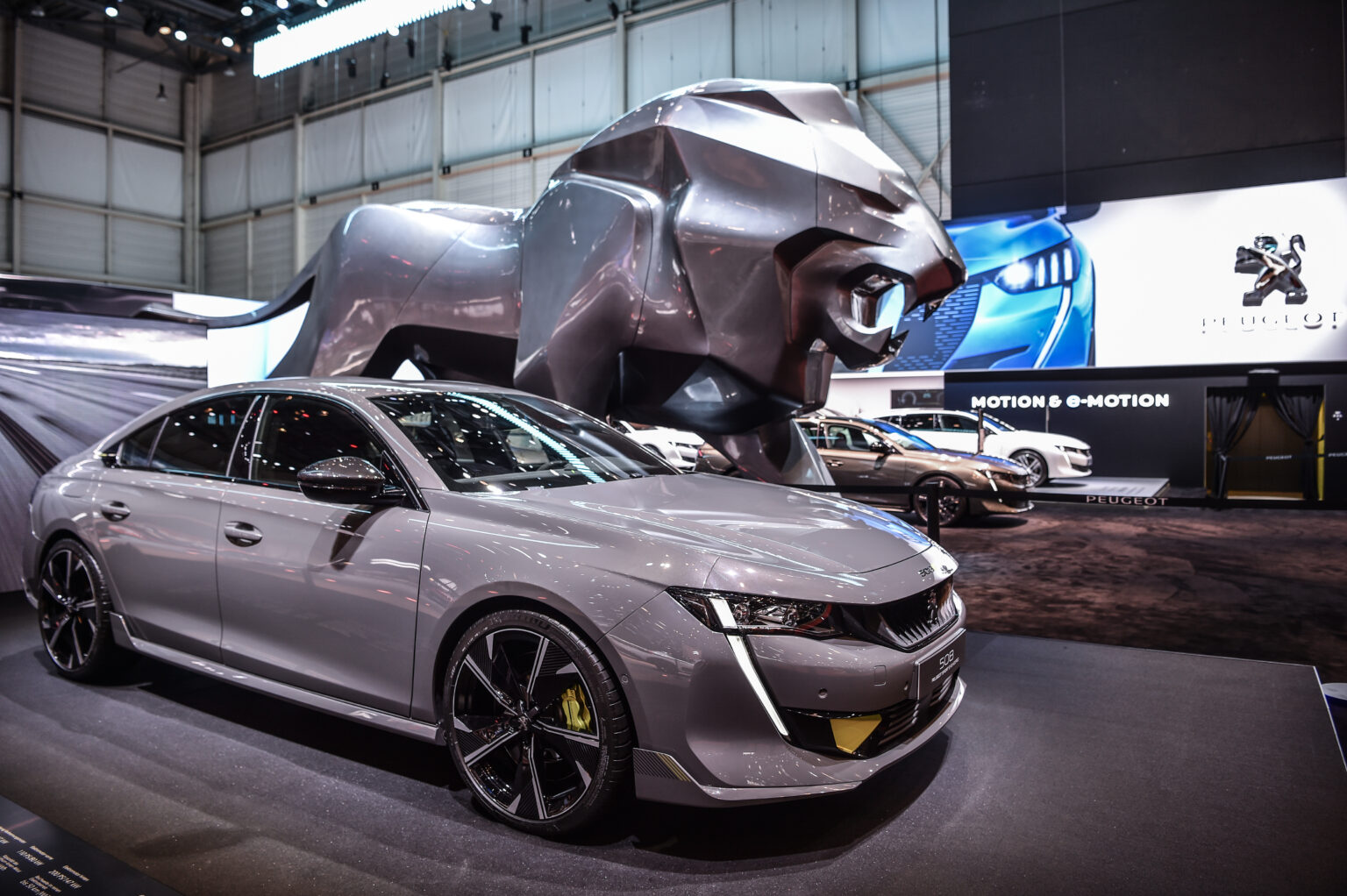 PEUGEOT reçoit deux trophées aux Grands Prix Auto-Plus RTL Turbo des meilleures voitures du salon de Genève 2019