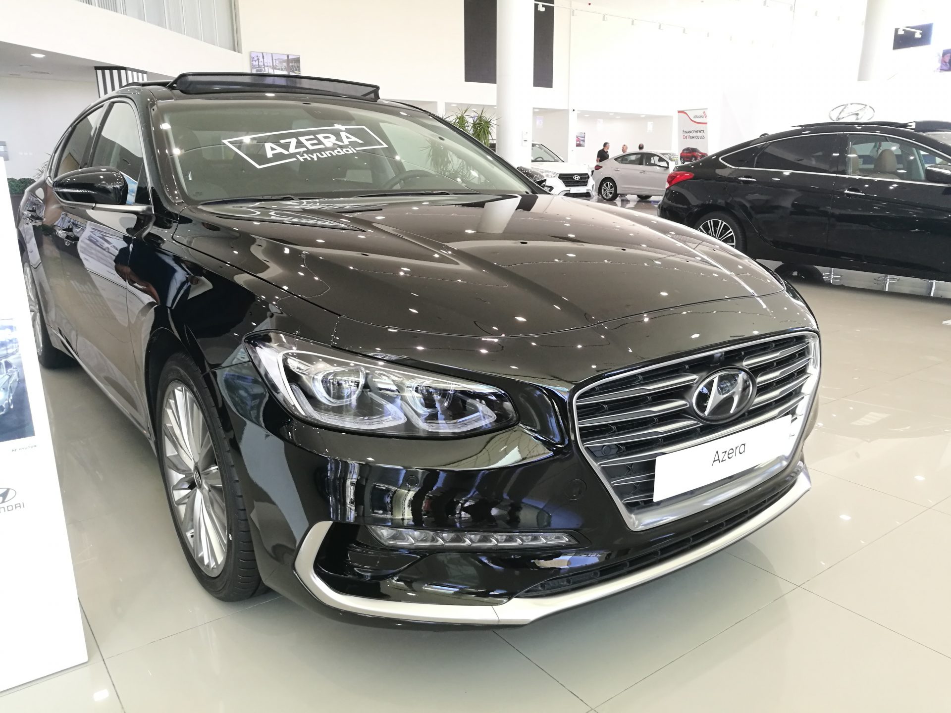 Hyundai AZERA Cima Motors