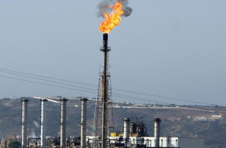 L'Algérie ne va plus importer de carburant