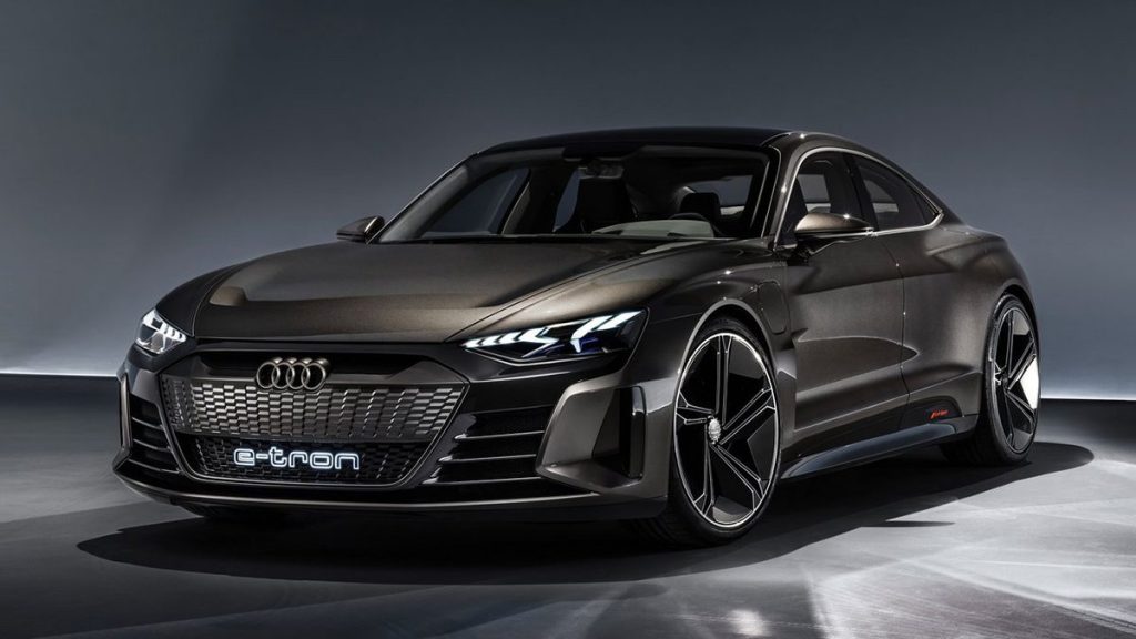 Préparatifs en cours à l’usine Audi Böllinger Höfe pour l’Audi e-tron GT et l’Audi R8, produite à partir de 2020