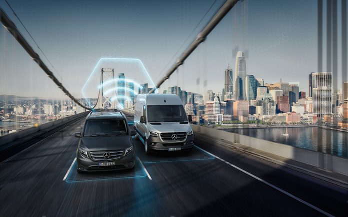 Neue digitale Dienste bei Mercedes PRO connect: Zu einer effizienteren und nachhaltigeren FahrzeugflotteNew digital services from Mercedes PRO connect: En route towards a more efficient and sustainable fleet