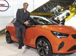 2019-IAA-Frankfurt-Juergen-Klopp-Opel-Corsa-e