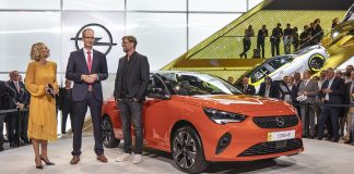 2019-IAA-Frankfurt-Michael-Lohscheller-Juergen-Klopp-Opel-Corsa-e-508720