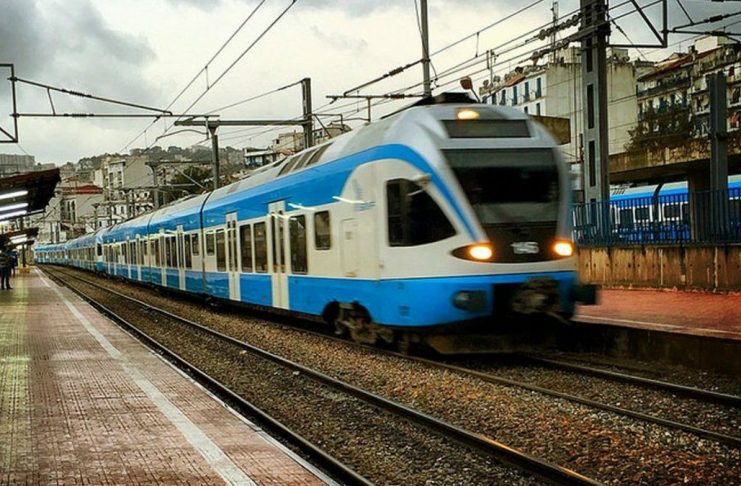 SNTF trains Alger