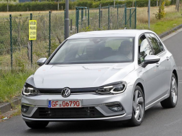 Volkswagen Golf 8 GTE 2020