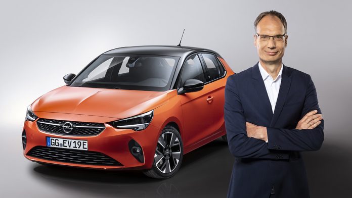 Michael Lohscheller, CEO d’Opel, reçoit le prix « MANBEST 2019 » du jury AUTOBEST