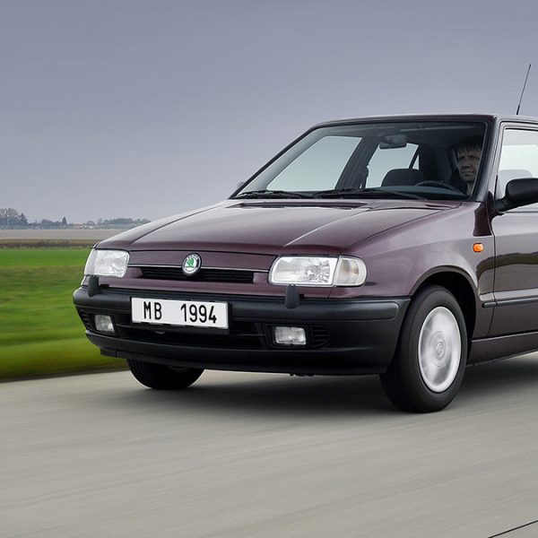 SKODA Felicia fête son 25e anniversaire