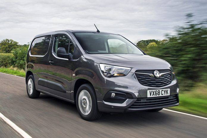vauxhall_combo_002