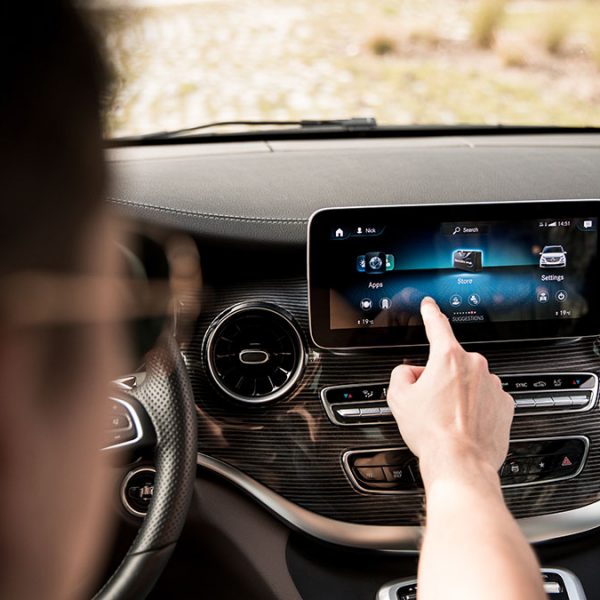 Système multimédia intuitif MBUX - Mercedes-Benz Classe V