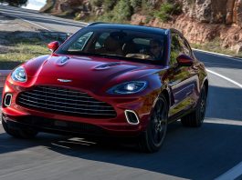 Aston Martin DBX