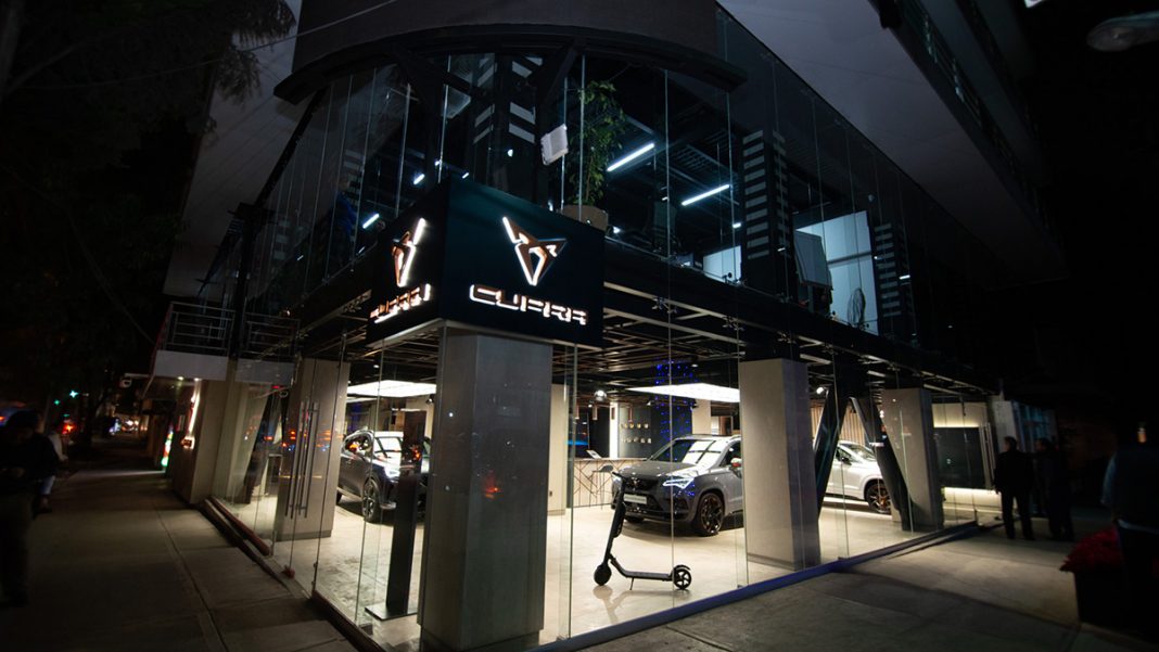 CUPRA inaugure le premier Flagship Store de son histoire au Mexique
