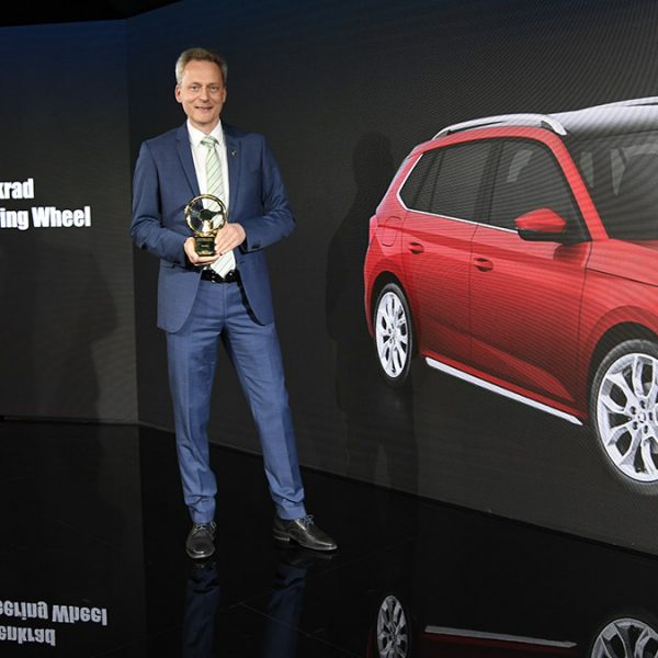 Le volant d’or décerné à la ŠKODA KAMIQ