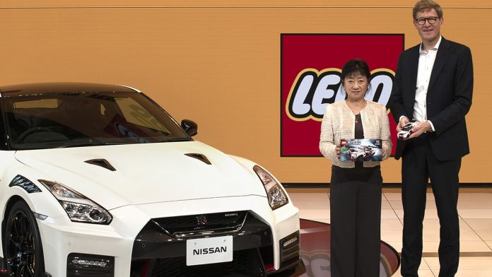 Nissan GT-R Nismo en LEGO