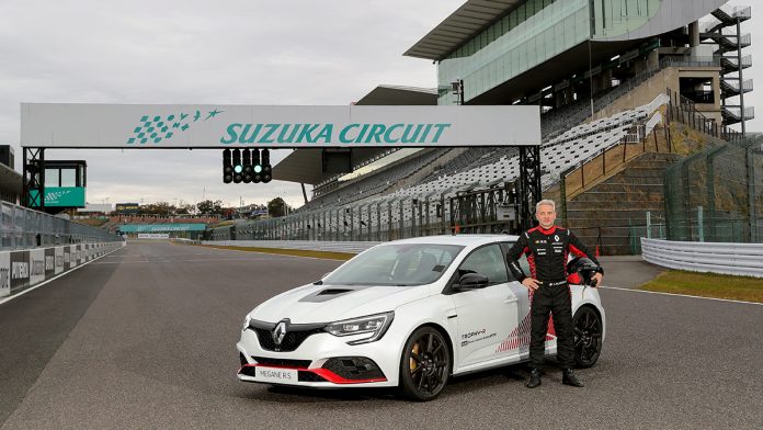 Nouvelle MÉGANE R.S. TROPHY-R Nouveau record sur le circuit de Suzuka
