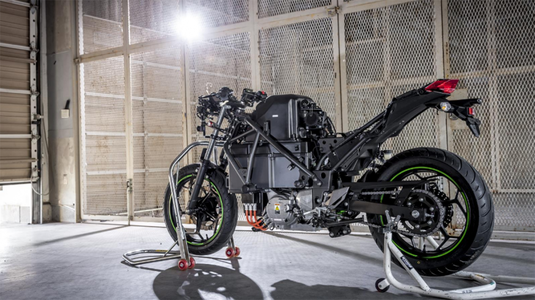 Kawasaki dévoile son nouveau projet de moto électrique