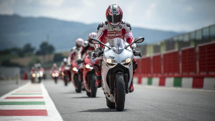 Ducati Ultimate Week-end