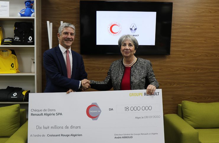 Renault Algérie remet un chèque de 18 millions de dinars au Croissant Rouge Algérien