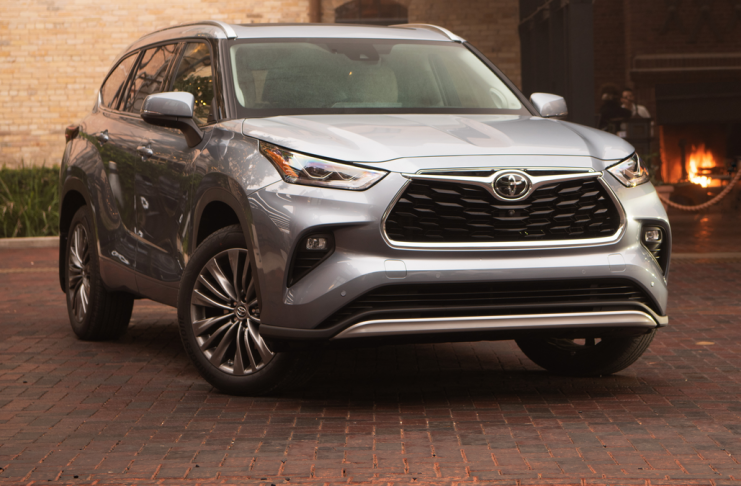 2020-Toyota-Highlander