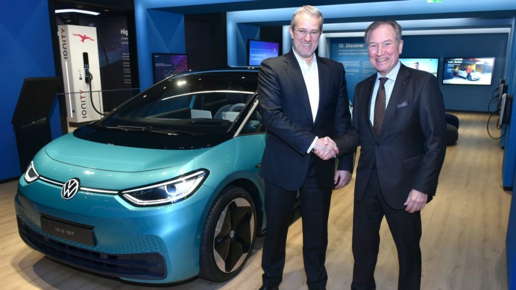 Volkswagen and partner association agree new sales model for ID.
