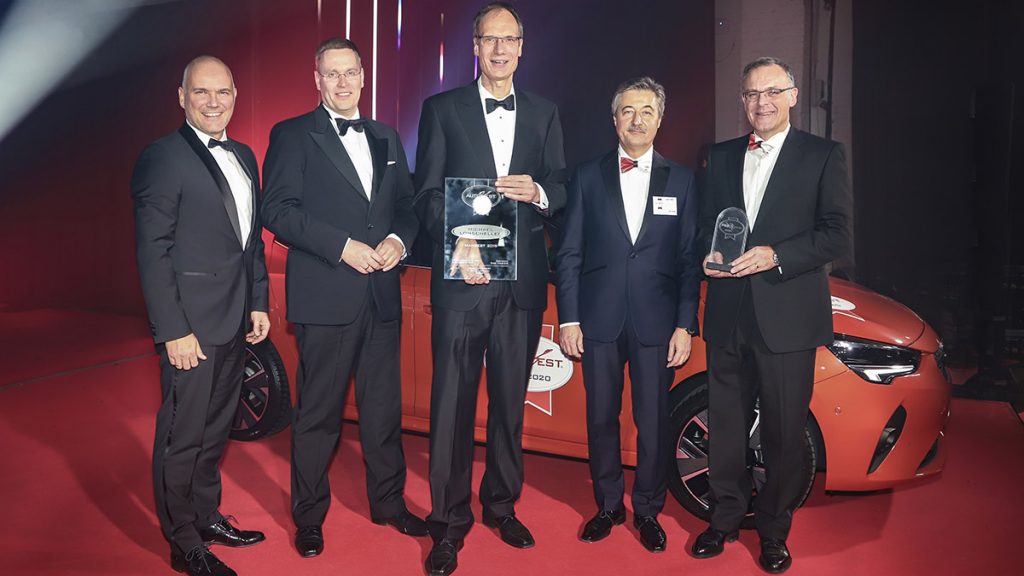 Remise des prix AUTOBEST à la nouvelle Opel Corsa et à Michael Lohscheller, CEO d’Opel Opel Corsa
