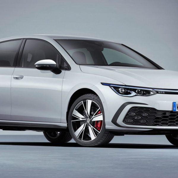 Volkswagen Golf GTE 2020