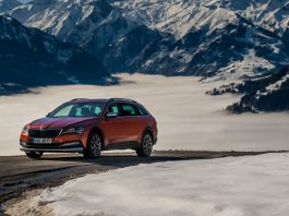 Skoda Superb Scout