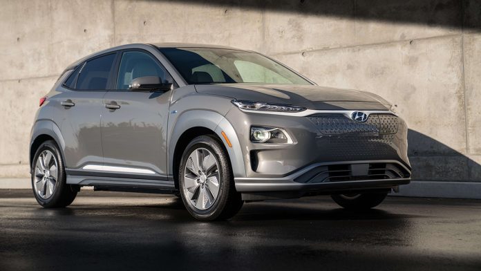 Hyundai Kona électrique remporte le prix du Véhicule utilitaire vert de l’année 2020 de l’AJAC