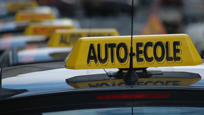 auto-Ècole