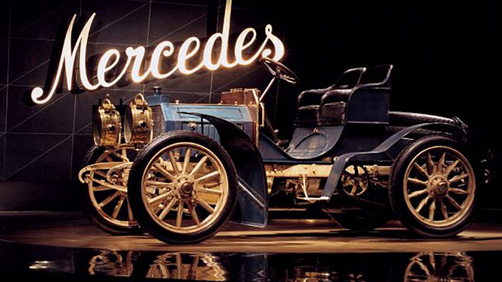 120 ans de Mercedes – la jeune fille et la marque