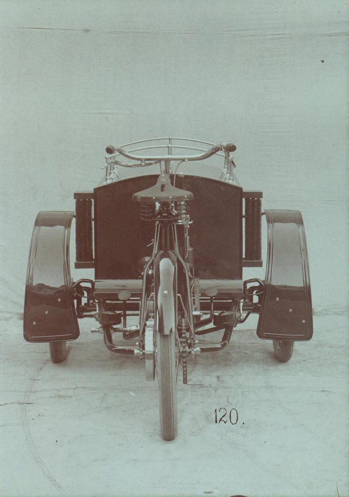 Laurin-Klement LW three wheeler