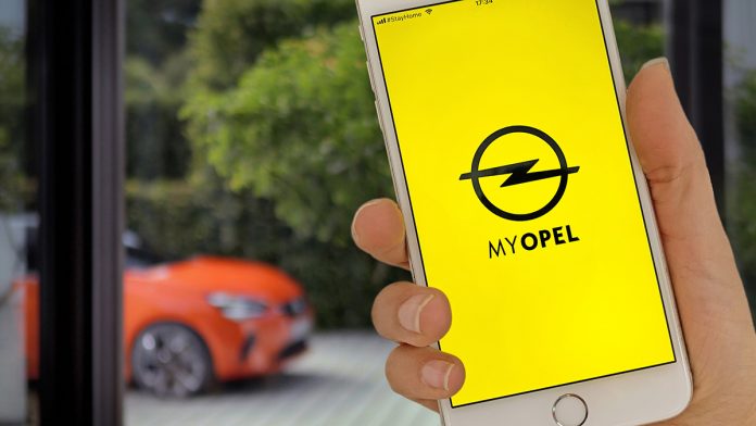 L’application « myOpel » est désormais dotée de fonctions adaptées à Corsa-e et Grandland X Hybrid