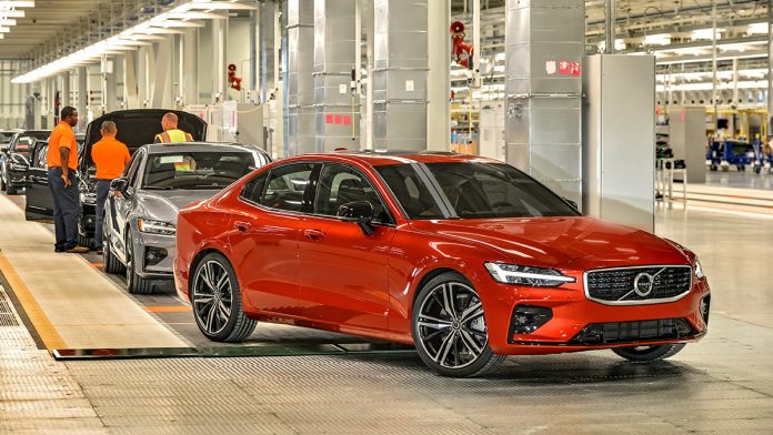 Volvo Cars célèbre ses dix ans aux côtés de Geely et se tourne vers une nouvelle décennie