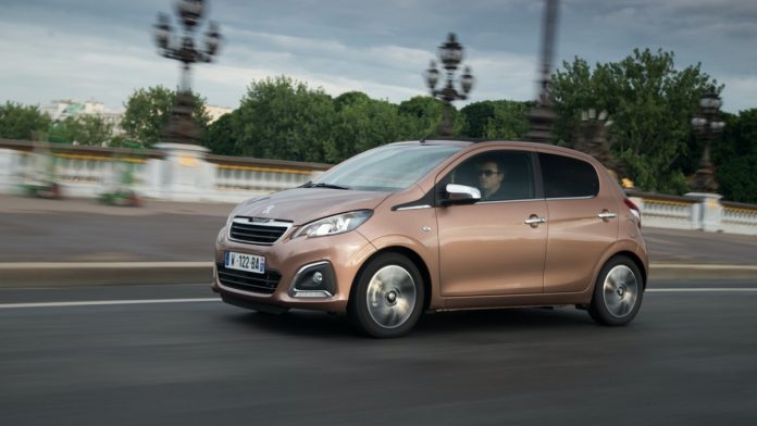 PEUGEOT 108 Top