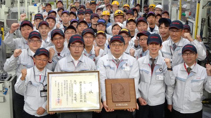 Toyota reçoit le 66e prix Okochi Memorial catégorie Production, pour sa technique inédite de coulée d’aluminium plus écologique