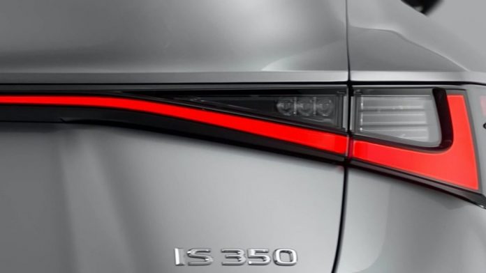 Lexus IS 350 - Teaser