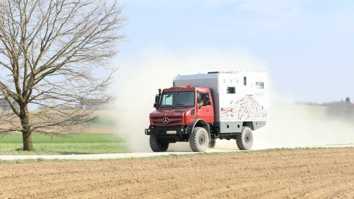 Mercedes-Benz Unimog