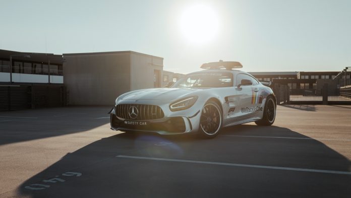 Mercedes-AMG GT R