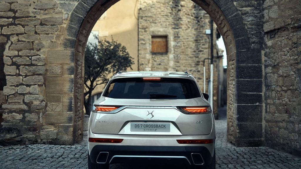 DS 7 crossback e tense plug-in hybrid