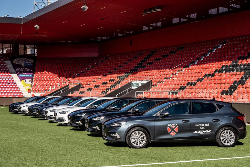 Le club de Football Suisse Neuchâtel Xamax FCS mise sur la SEAT Leon -5