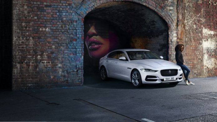 Jaguar XE 2021
