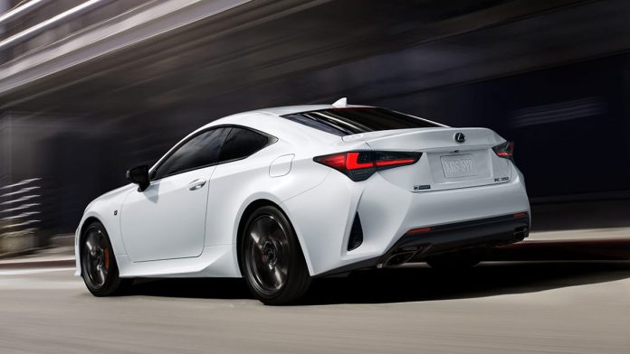 2021 Lexus RC Black-Line