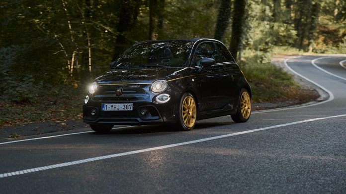 Abarth 595 Scorpioneoro