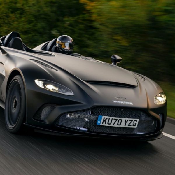 Aston Martin V2 Speedster