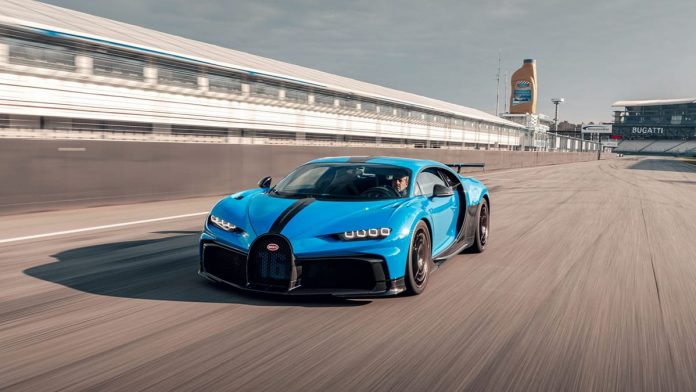 Bugatti Chiron Pur Sport, tours d’essai sur le circuit d'Hockenheim