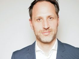 Stefan Voswinkel - responsable de la communication produit et technologique chez Volkswagen