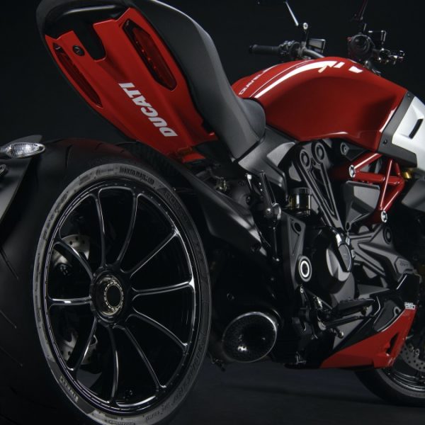 DUCATI DIAVEL 1260